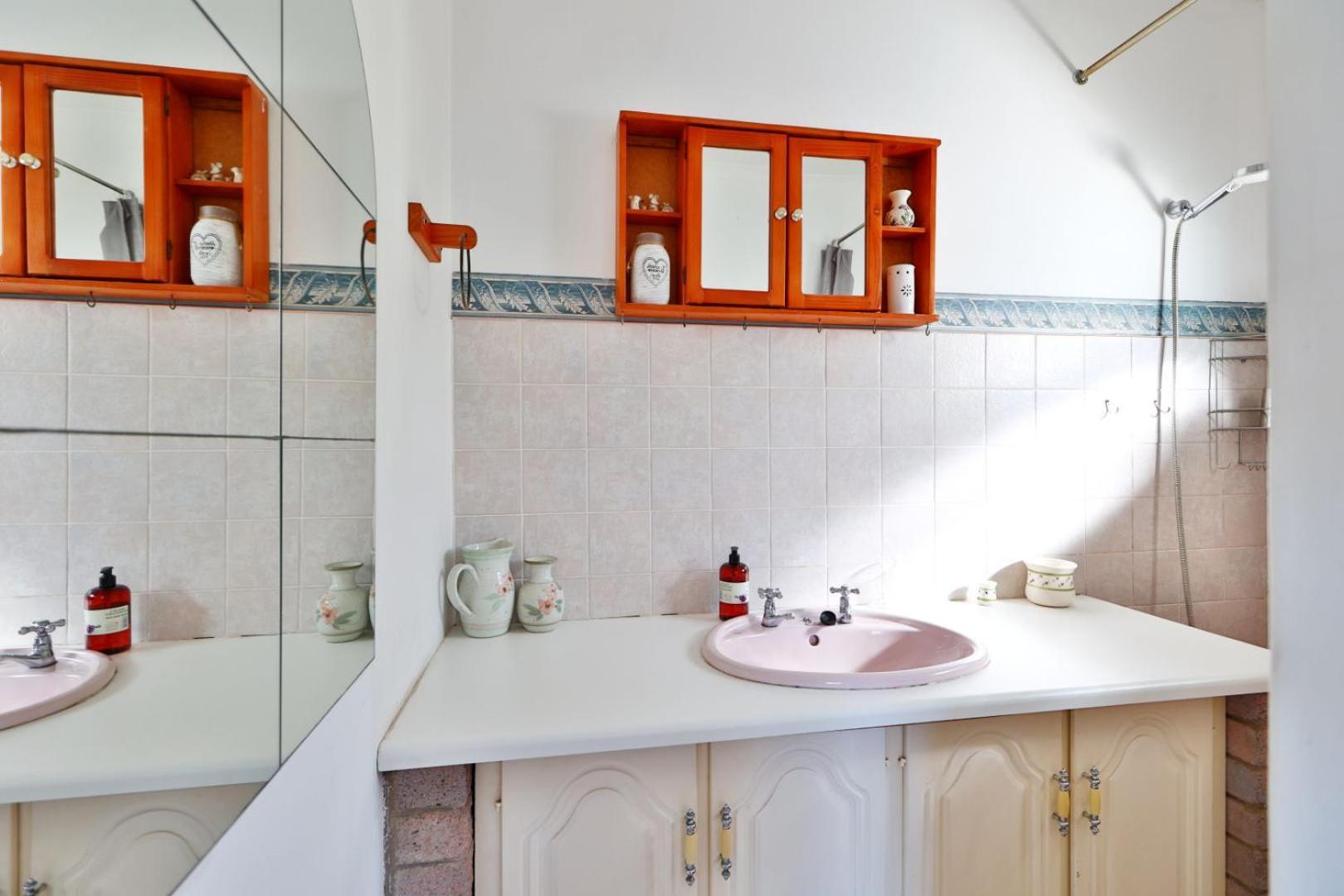 Lily'S Cottage Durban Bagian luar foto